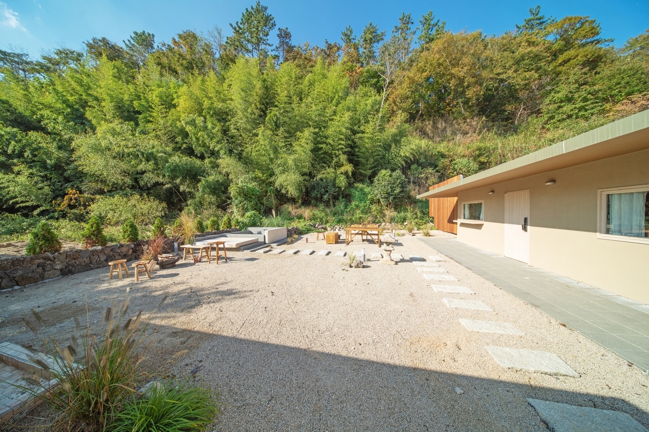 re1103_스테이_선희_y_2225 복사---2800---3500.webp